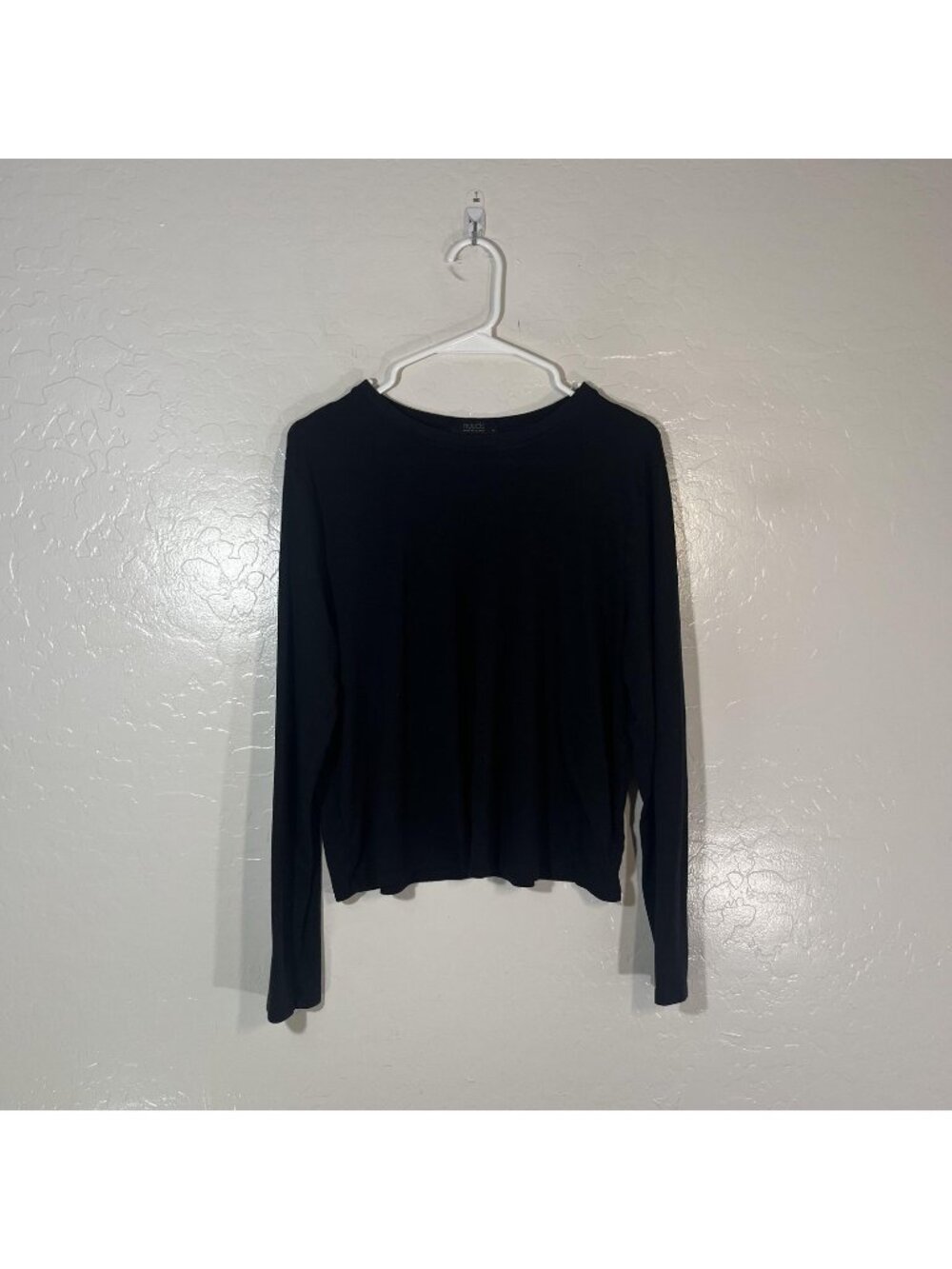 Nuuds Shirt Womens Medium Black Crew Neck Long Sleeve Stretch Jersey Top